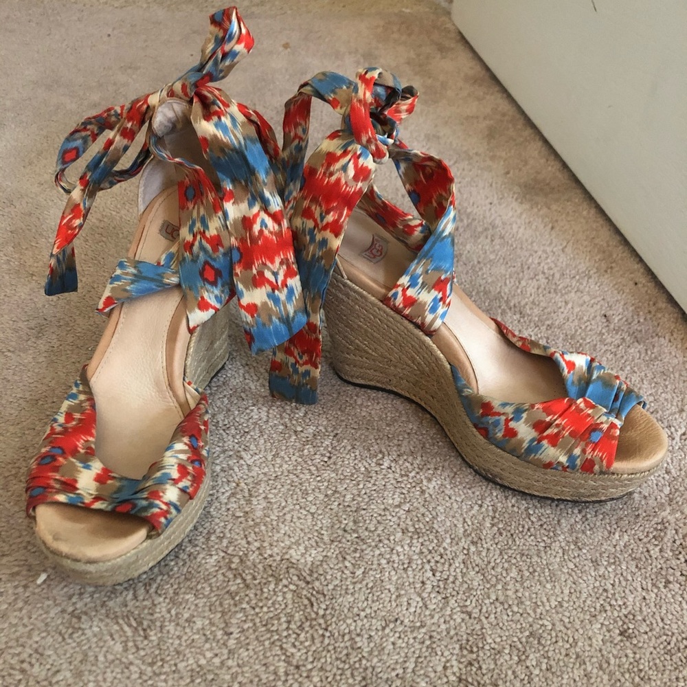 Ugg tie-up wedges - Picture 2 of 7